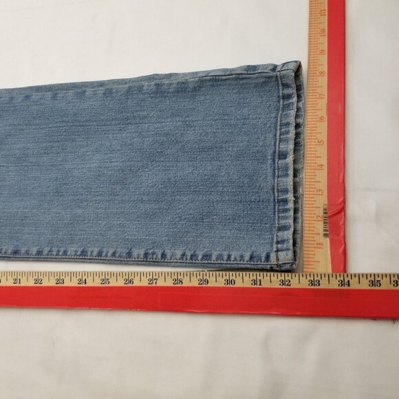 Calvin Klein Women's Regular Fit Light Wash Bootcut Jeans Mid Rise Blue Size 16 - Picture 4 of 9